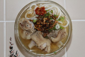 44 - Banh Canh Gio Heo